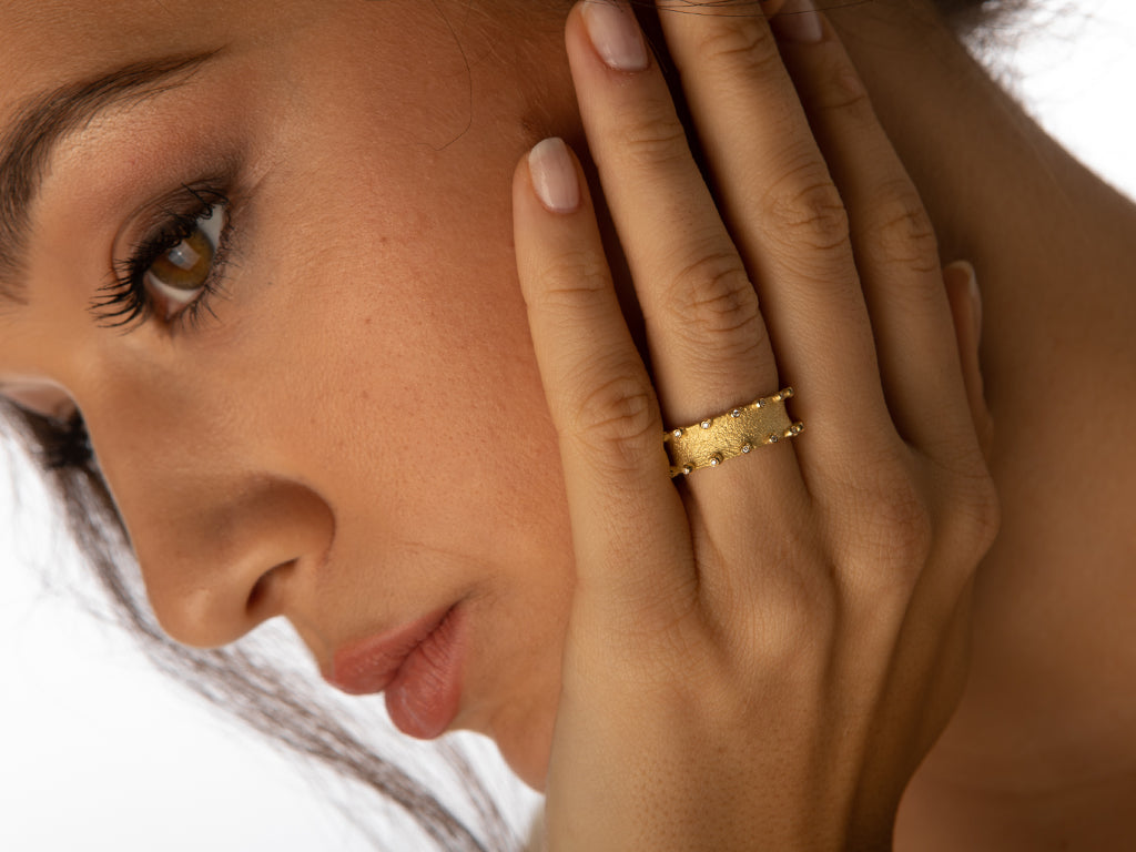 CINQUE TERRE | Yellow Gold and Diamond Ring - Rosáda Milano